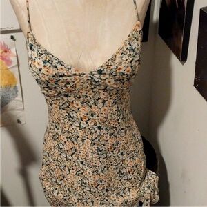 Lovely Day Cream and Black Fitted Camisole sz M EUC